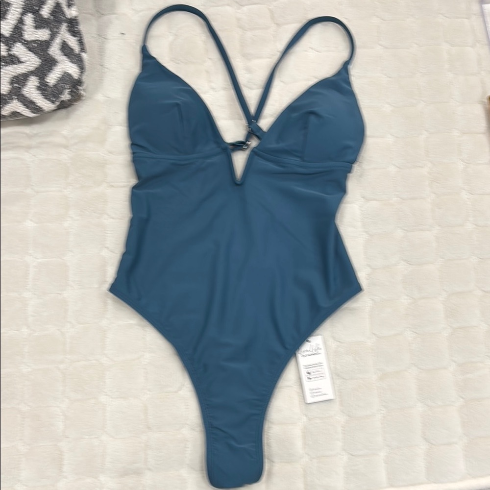 Cupshe Blue and Light Blue One-Piece Swimsuit